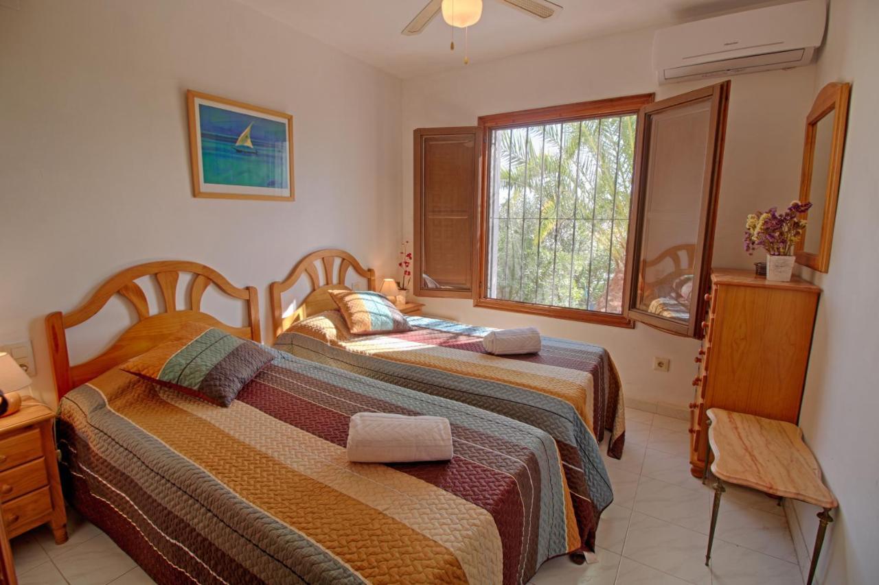 Holiday Home Shangrila กัลเป ภายนอก รูปภาพ